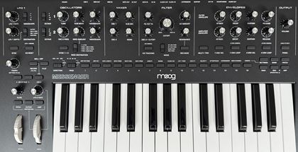 Moog-Messenger